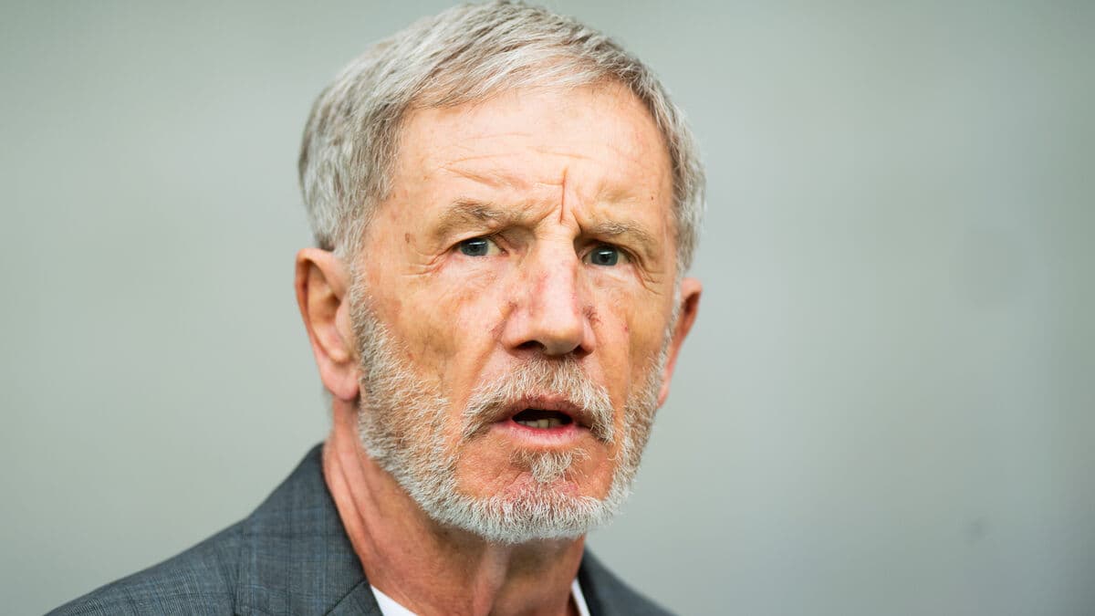 Stuart Baxter's first victory: Like a gardener