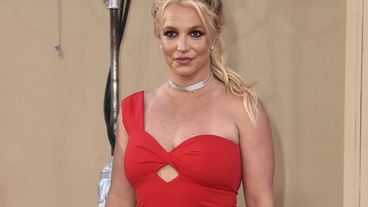 Britney Spears selling her song catalog in $200 million deal