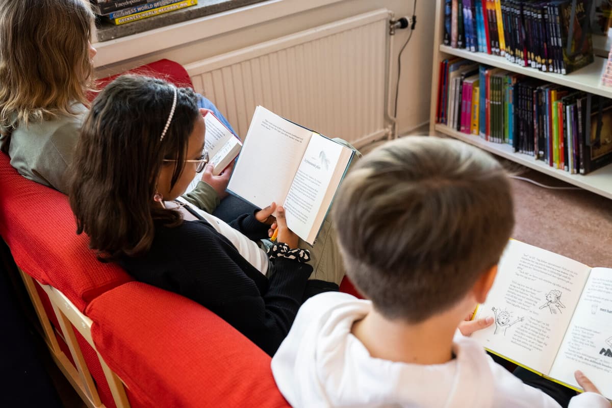 Norwegian Students to Read 15 Minutes Daily Under New Initiative