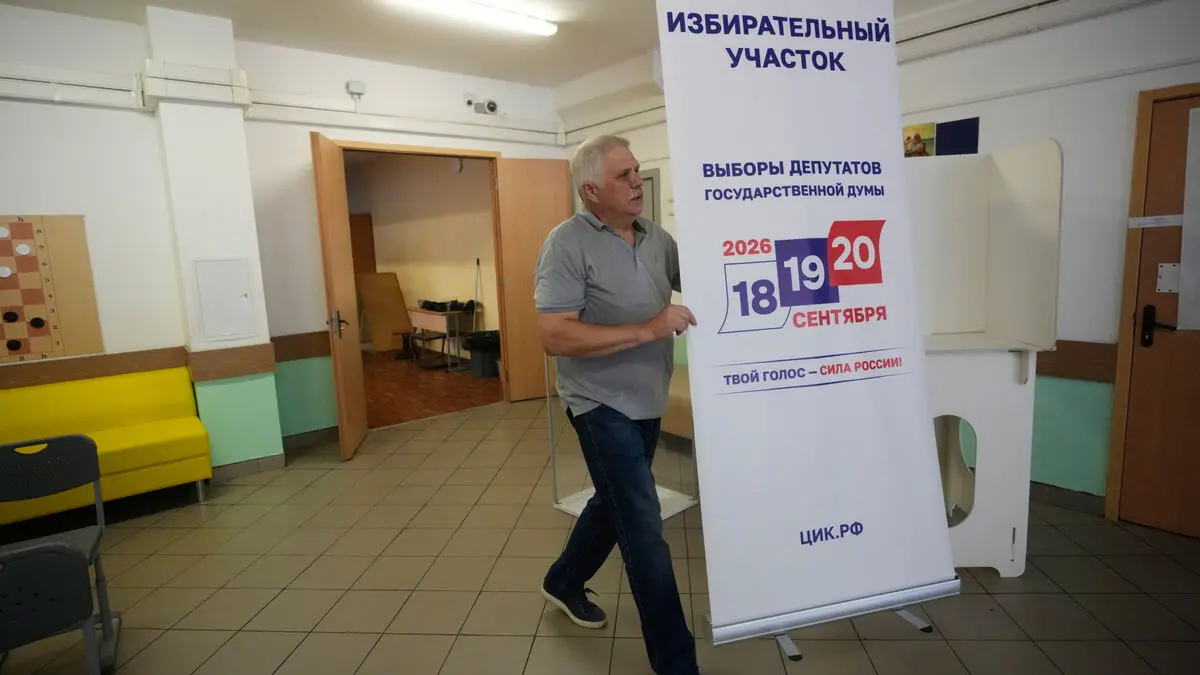 Drones Target Moscow as Polling Stations Open for Staged Duma Election
