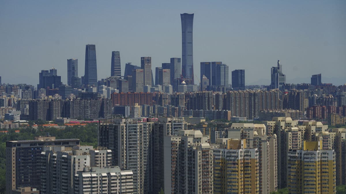 China's Economy Grows 4.8% in Q3 Amid Real Estate Challenges