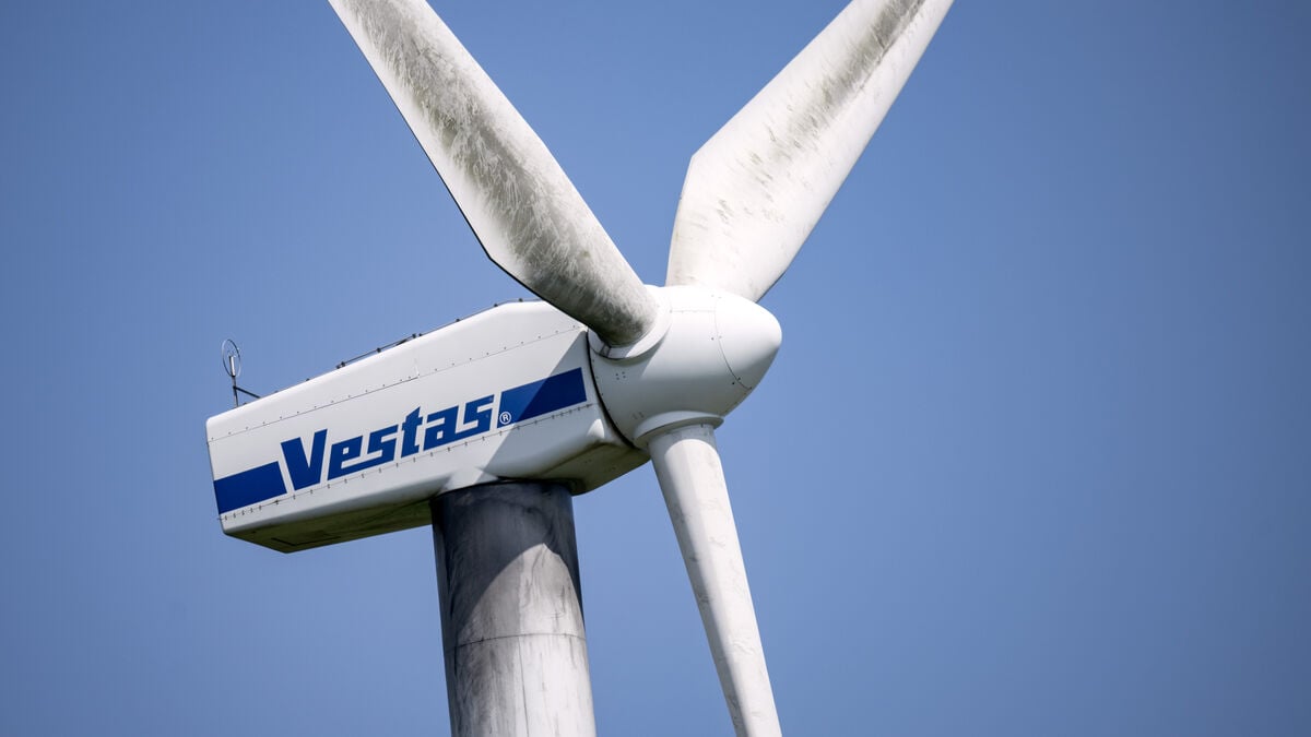 Vestas profit beats forecasts, sends stock up nearly 20% in Copenhagen