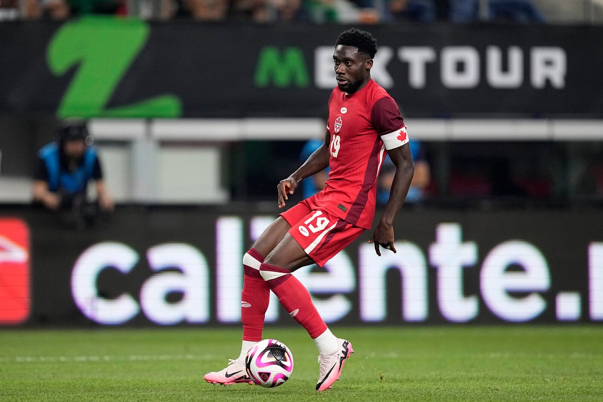 Bayern Munich Considers Legal Action Against Canada Over Davies Injury