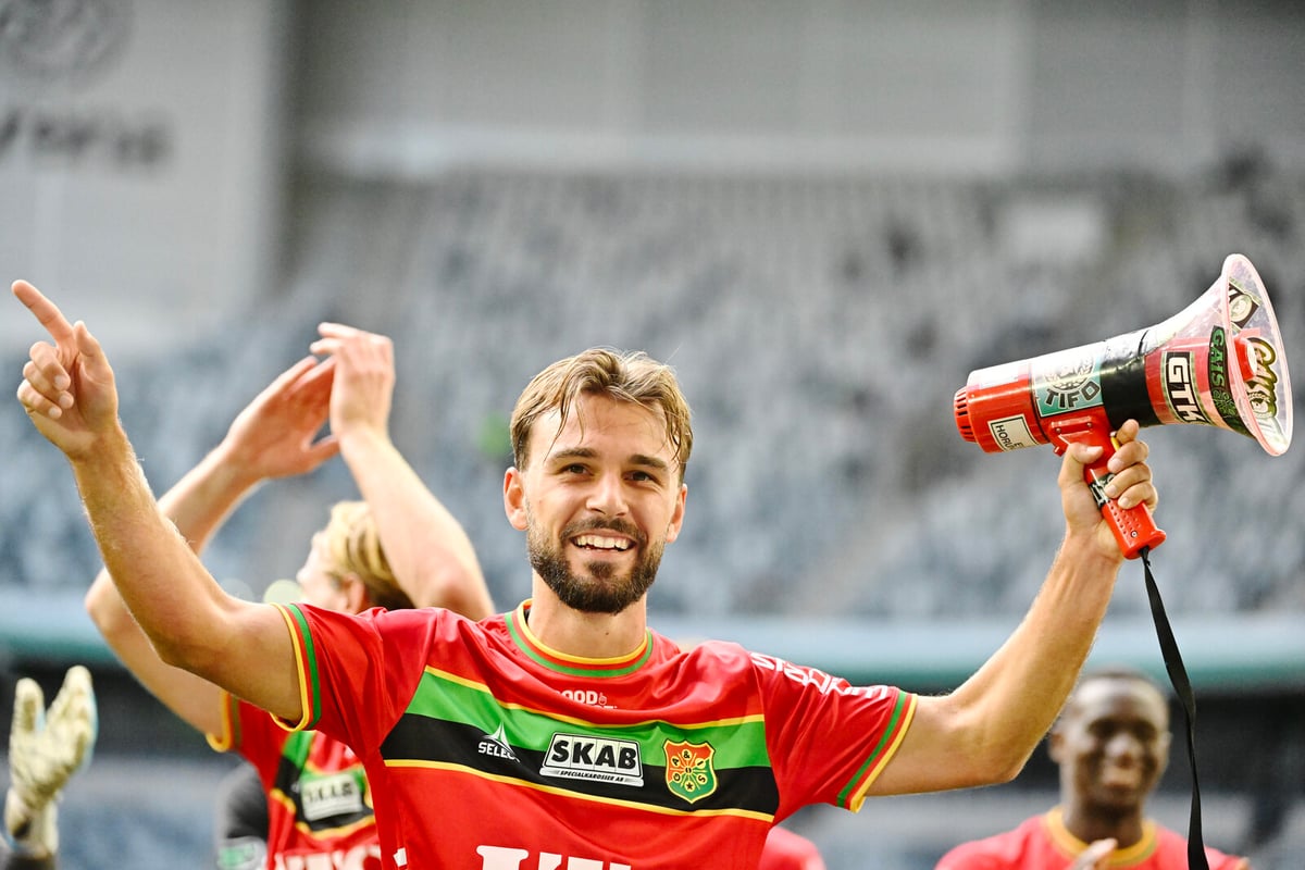 Hammarby Falls Short Against Gais as Mjällby Extends Lead