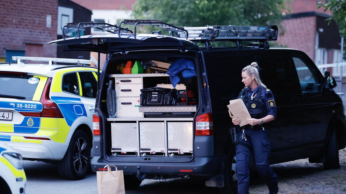 Person shot in Södertälje, suspect arrested near crime scene