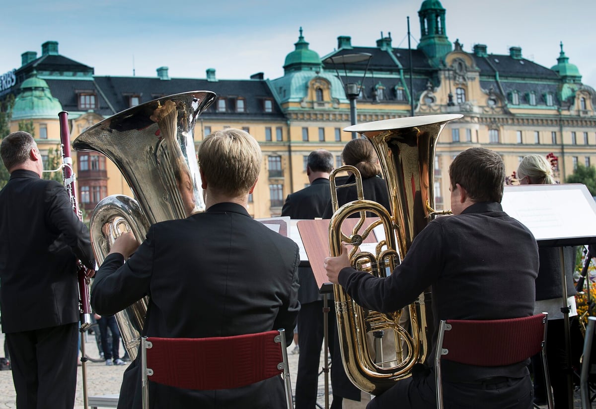 Stockholm's Symphonic Wind Ensemble Faces Major Economic Crisis