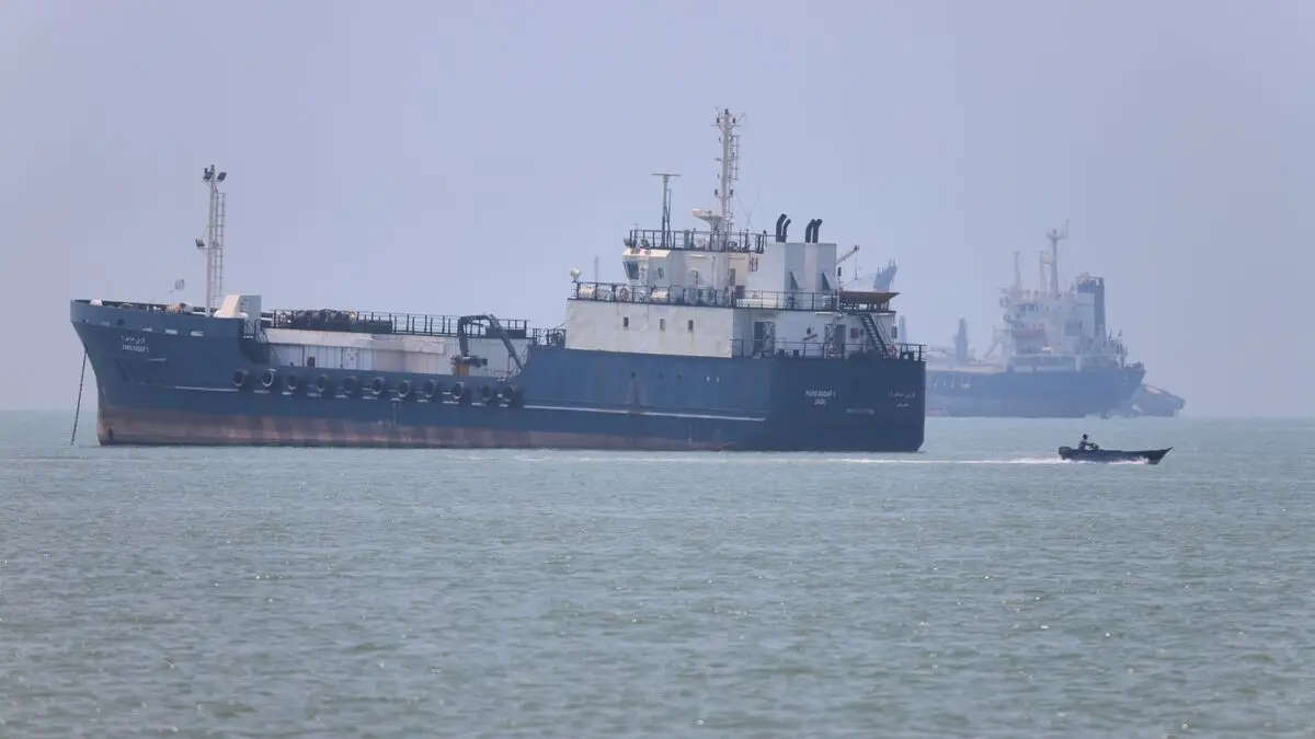 After the agreement, several ships pass through the Strait of Hormuz