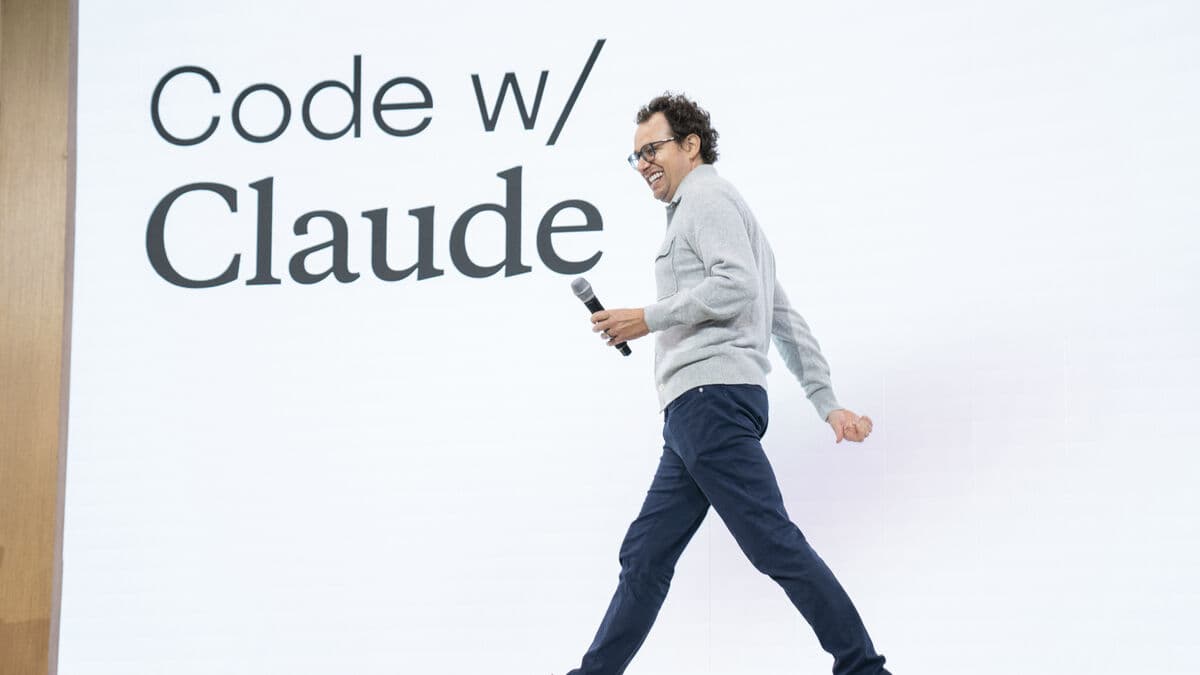 Heavyweight duo invests billions in AI companies