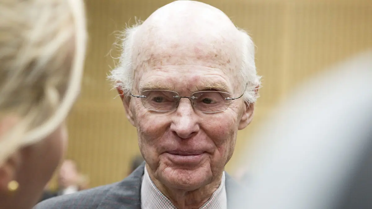 Norwegian shipping king Fred Olsen steps down as Bonheur chairman after over 70 years