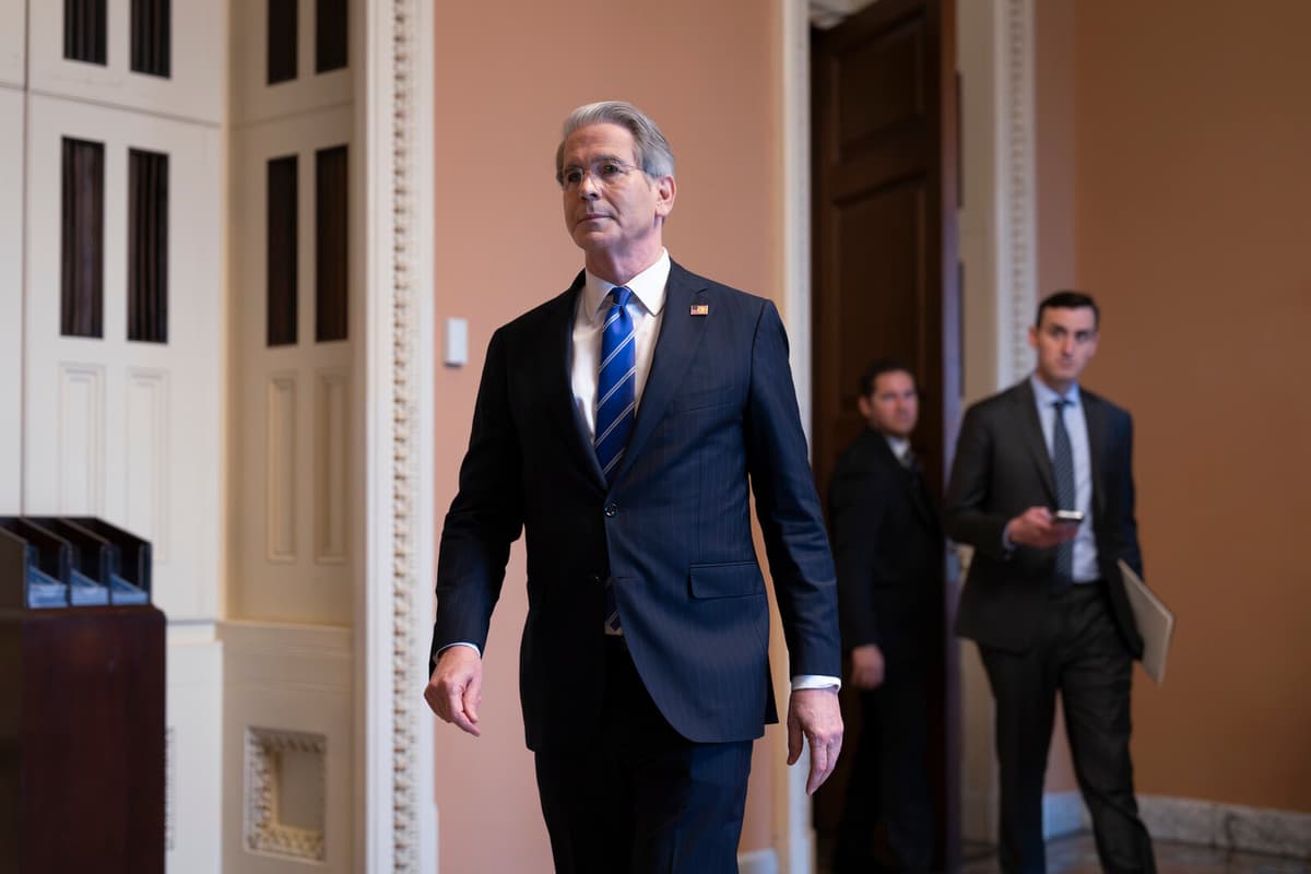 US Warns of High Tariffs Without Trade Deals by August 1