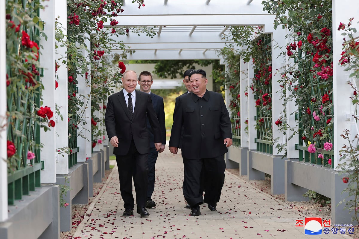Putin and Kim Jong-Un to Visit China for WWII Parade