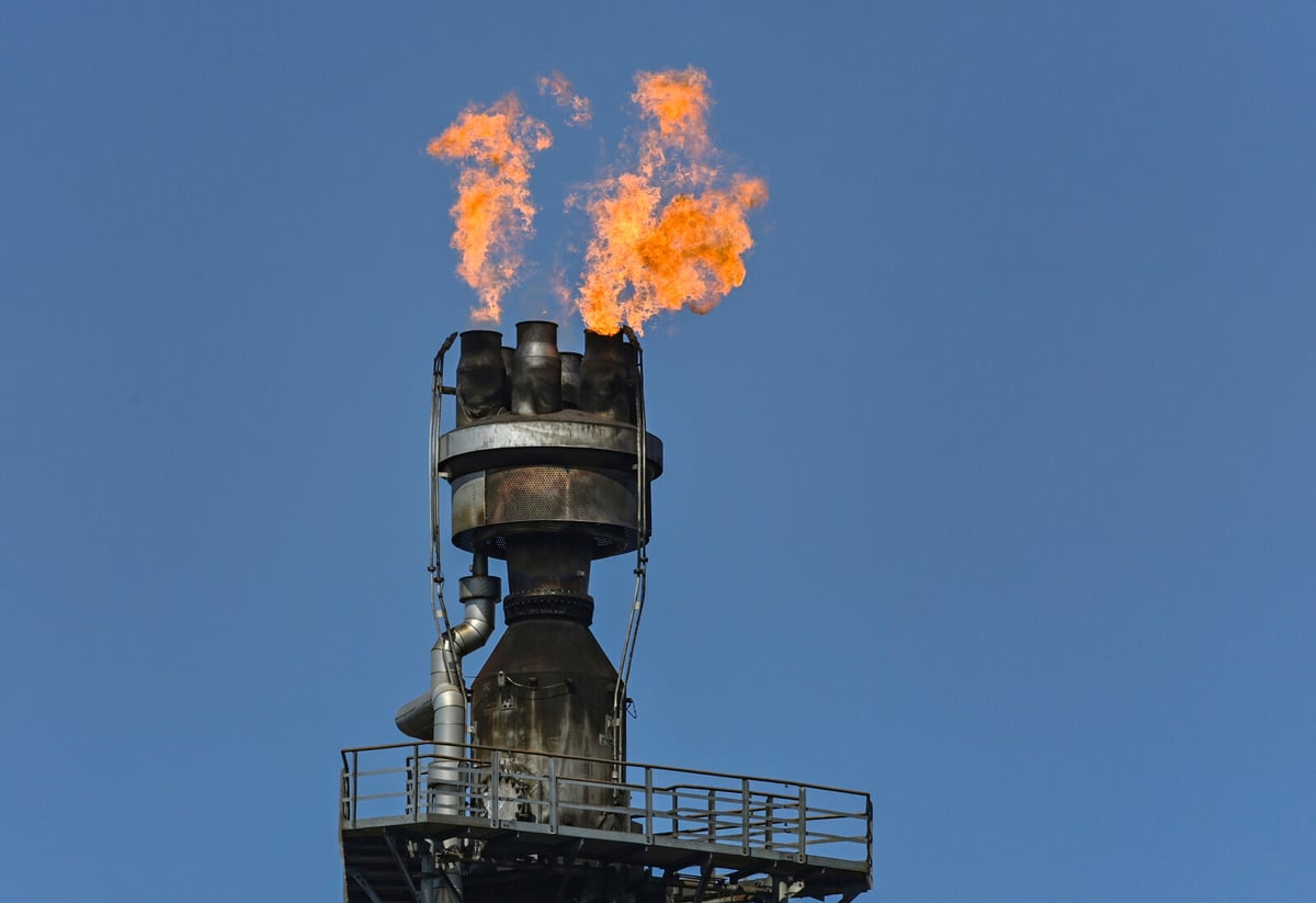 Ukrainian Drones Target Major Russian Oil Refinery Near St. Petersburg