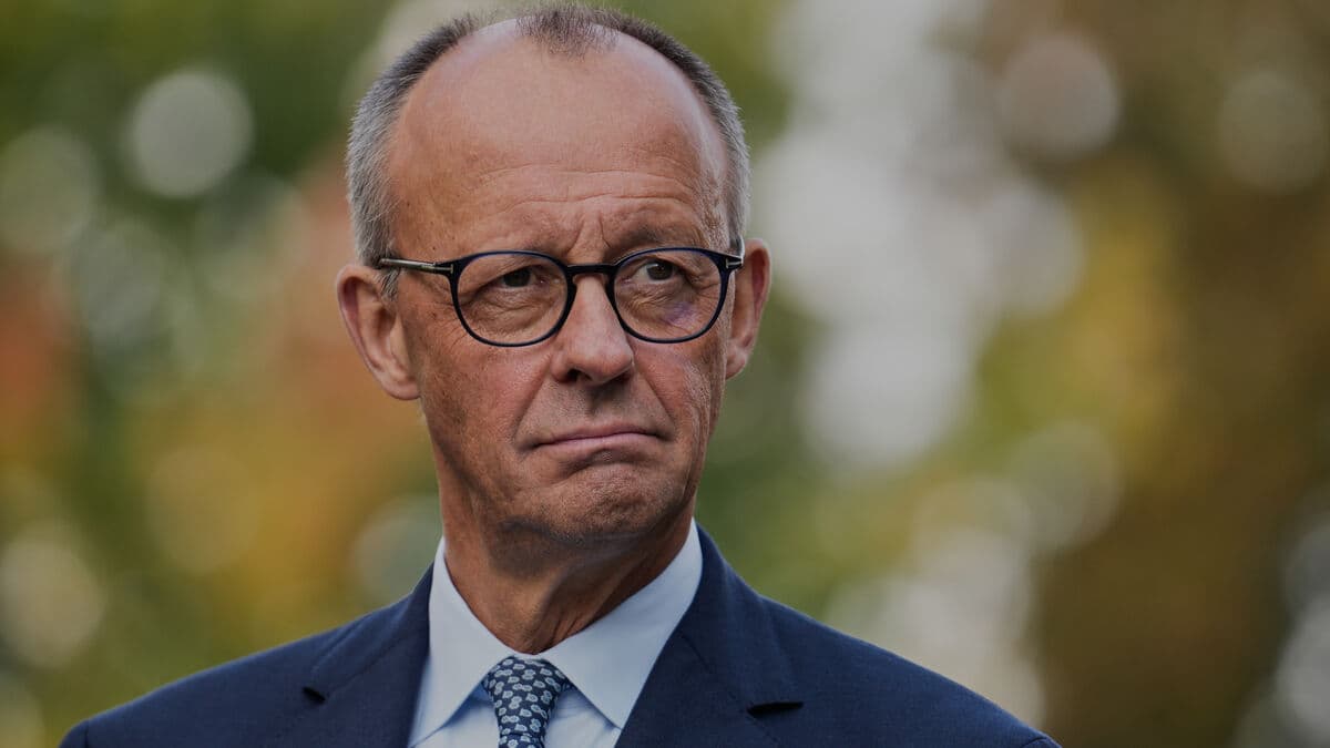 Merz Calls to End EU's 2035 Petrol Car Ban Amid Auto Industry Crisis