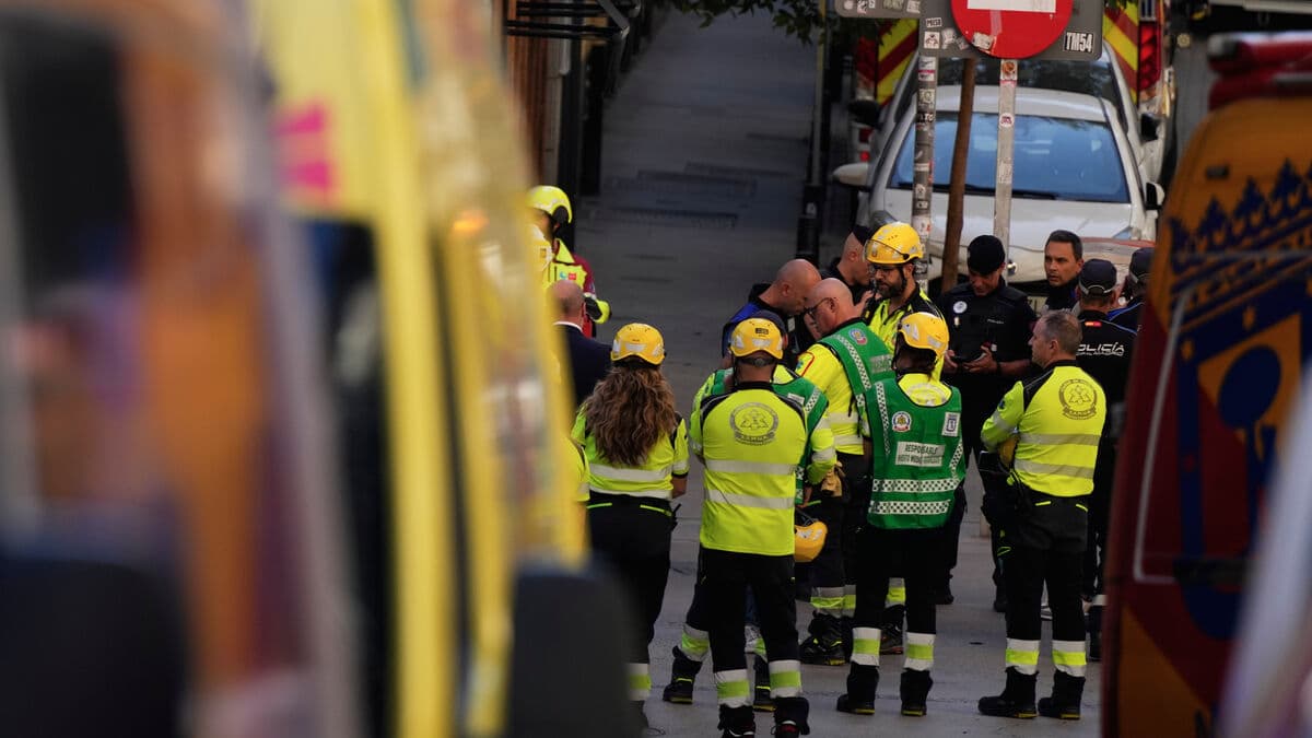 Building Collapse in Madrid Leaves Several Missing