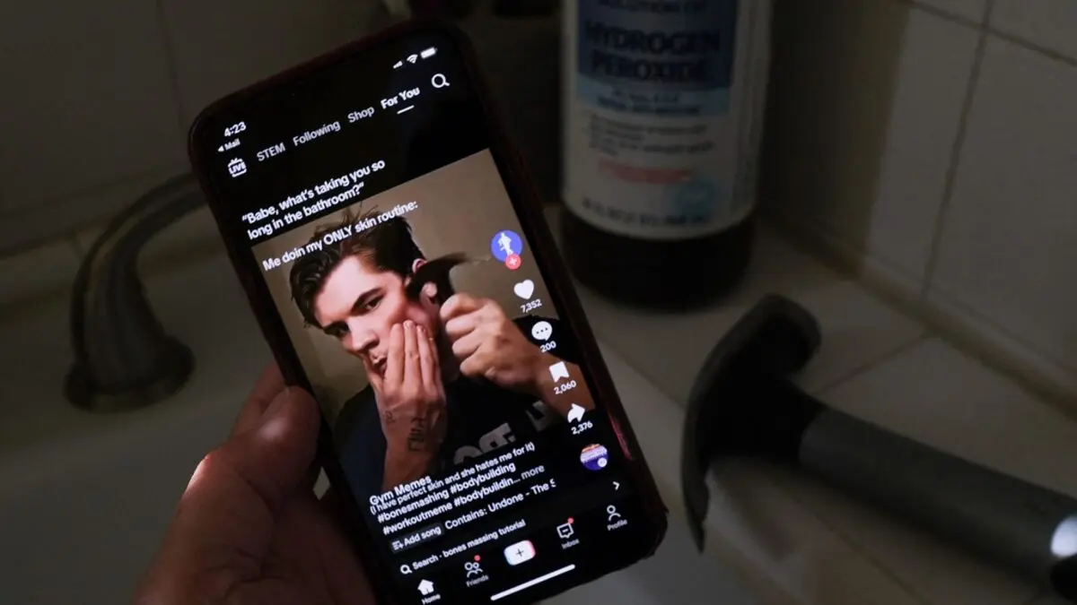 Looksmaxing trend among young men linked to steroids, self-harm and manosphere culture