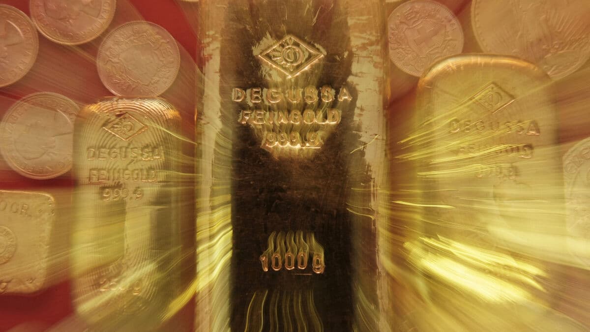 Price drop in gold and