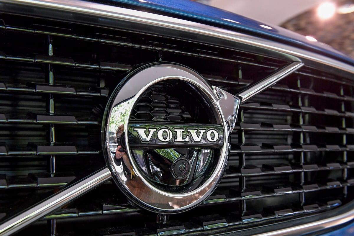 Volvo Cars Sees 10 Percent Drop in March Sales, Electric Models Hit Hard