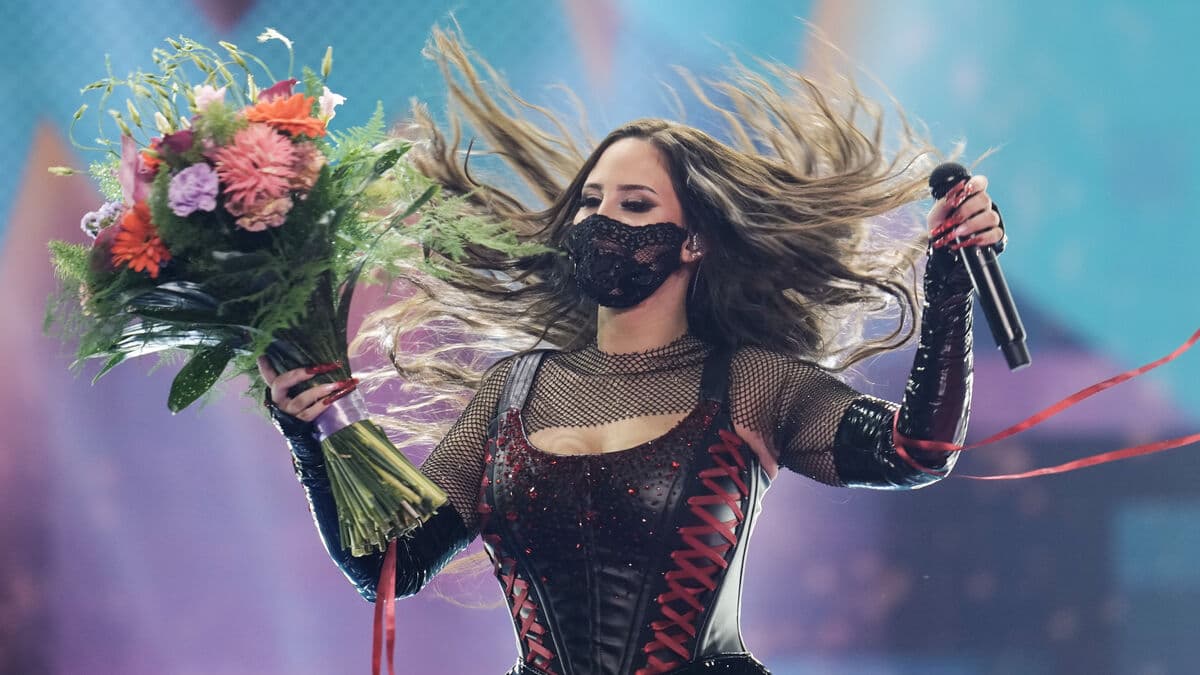 Mello artists Felicia and Laila Adèle violated SVT advertising rules