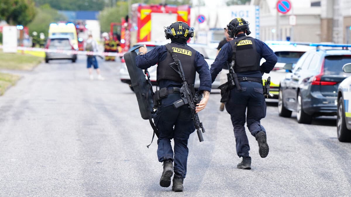 Three injured in Aalborg shooting, including police officer