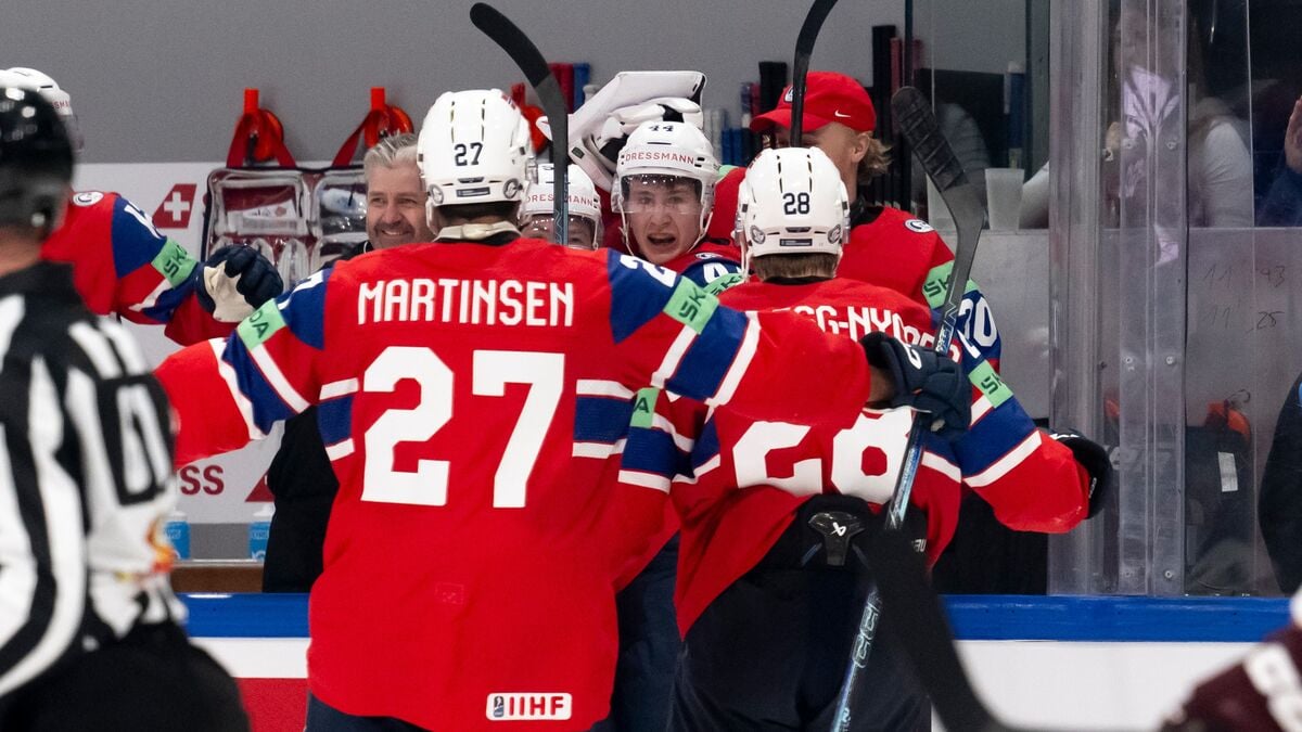 Norwegian smash success - ready for historic World Hockey Championship semi-final