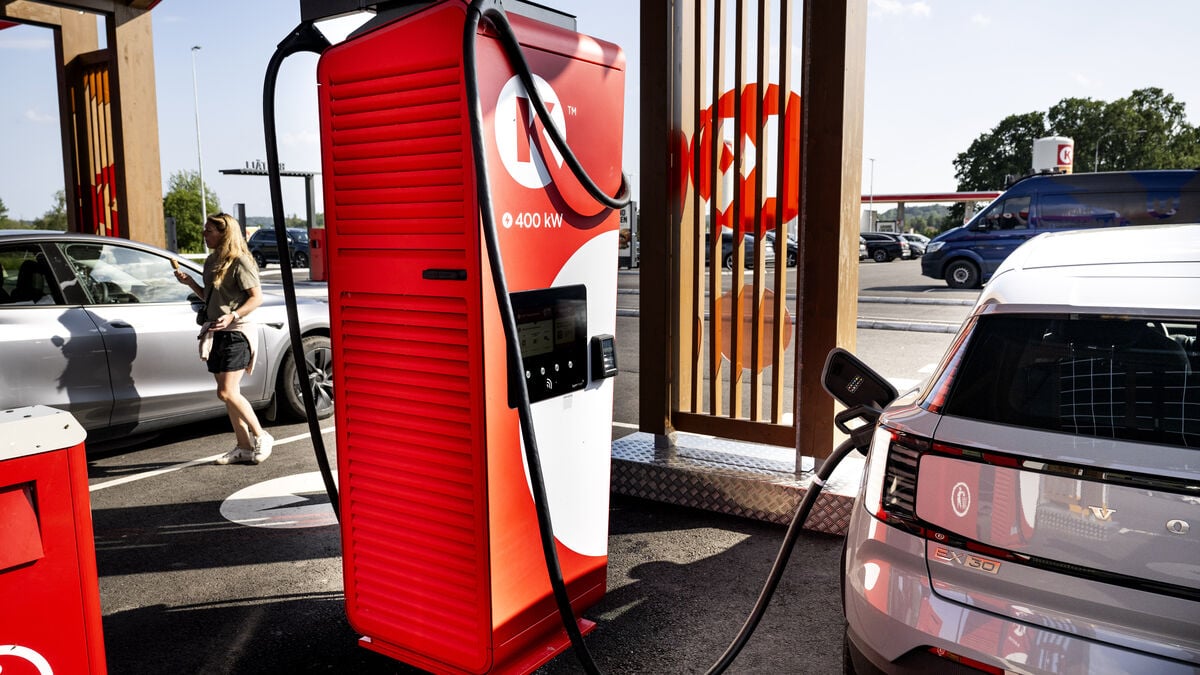 Applications open - how to get the new electric car subsidy