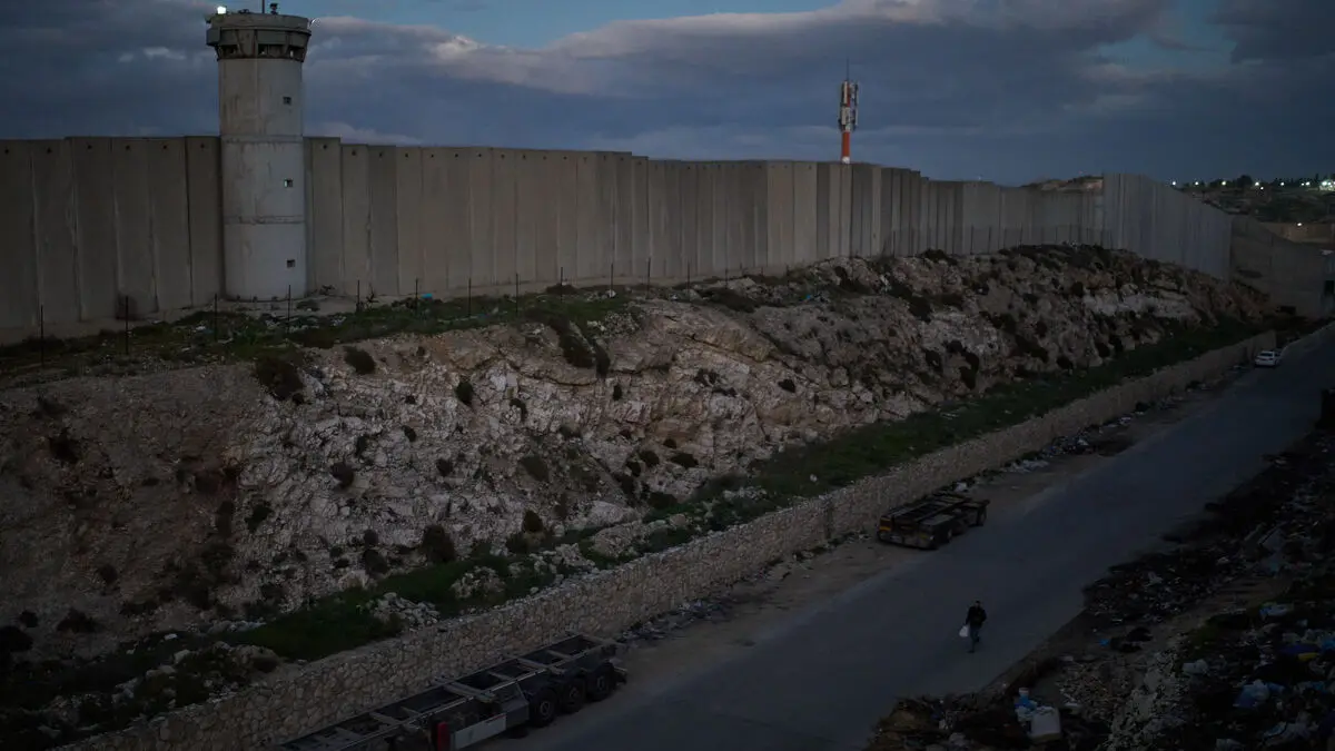 West Bank: Two Palestinians reportedly killed by Israeli settlers