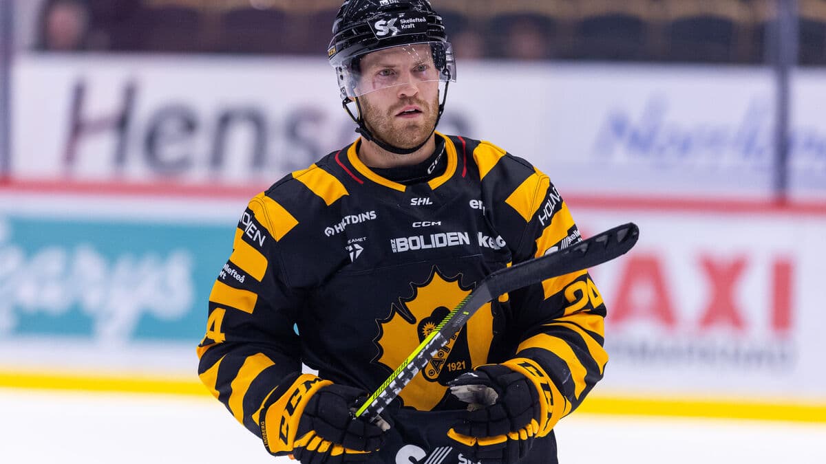 Oscar Lindberg got the Golden Helmet, then he was behind Skellefteå's victory
