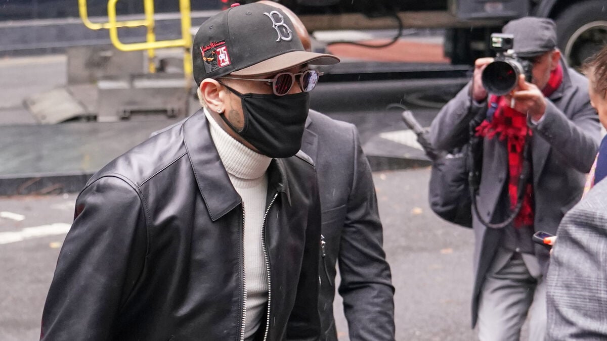 Chris Brown Gets Suspended Eight-Month Prison Sentence in London Assault Case