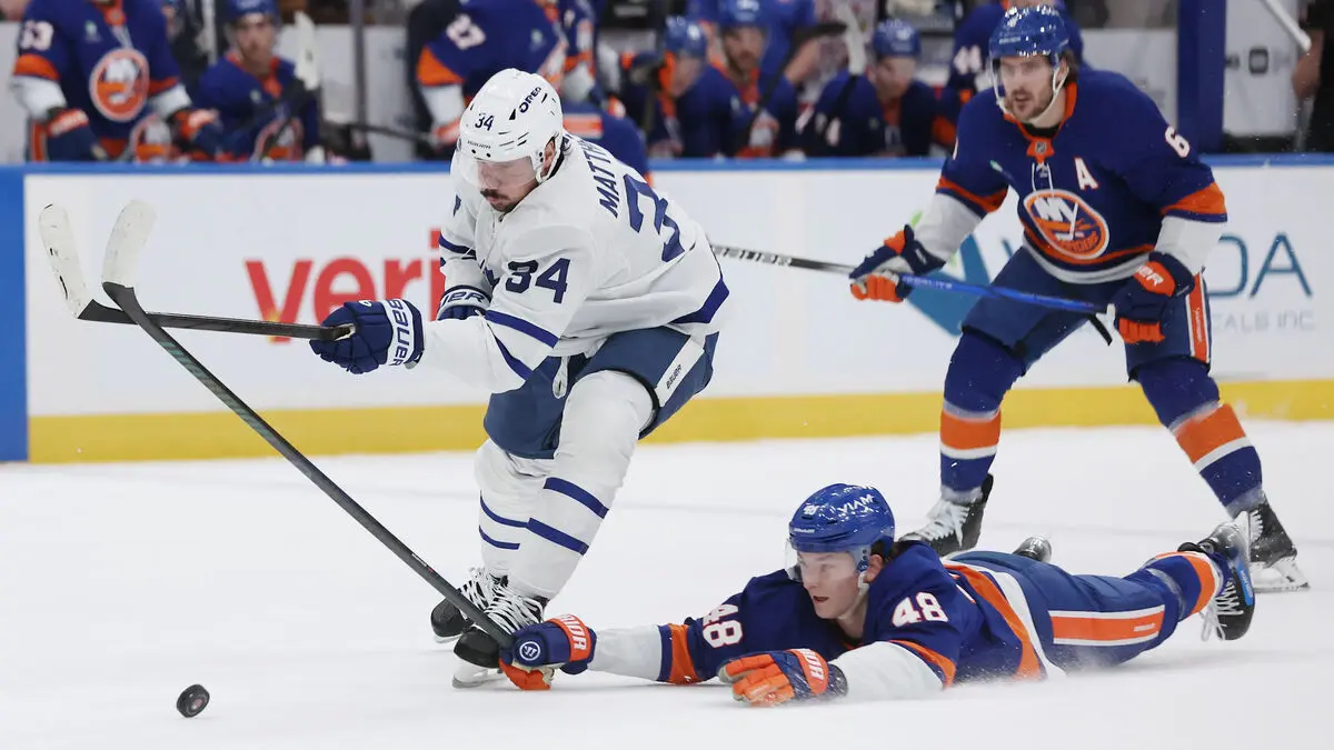 Auston Matthews breaks Mats Sundin's Maple Leafs goal record