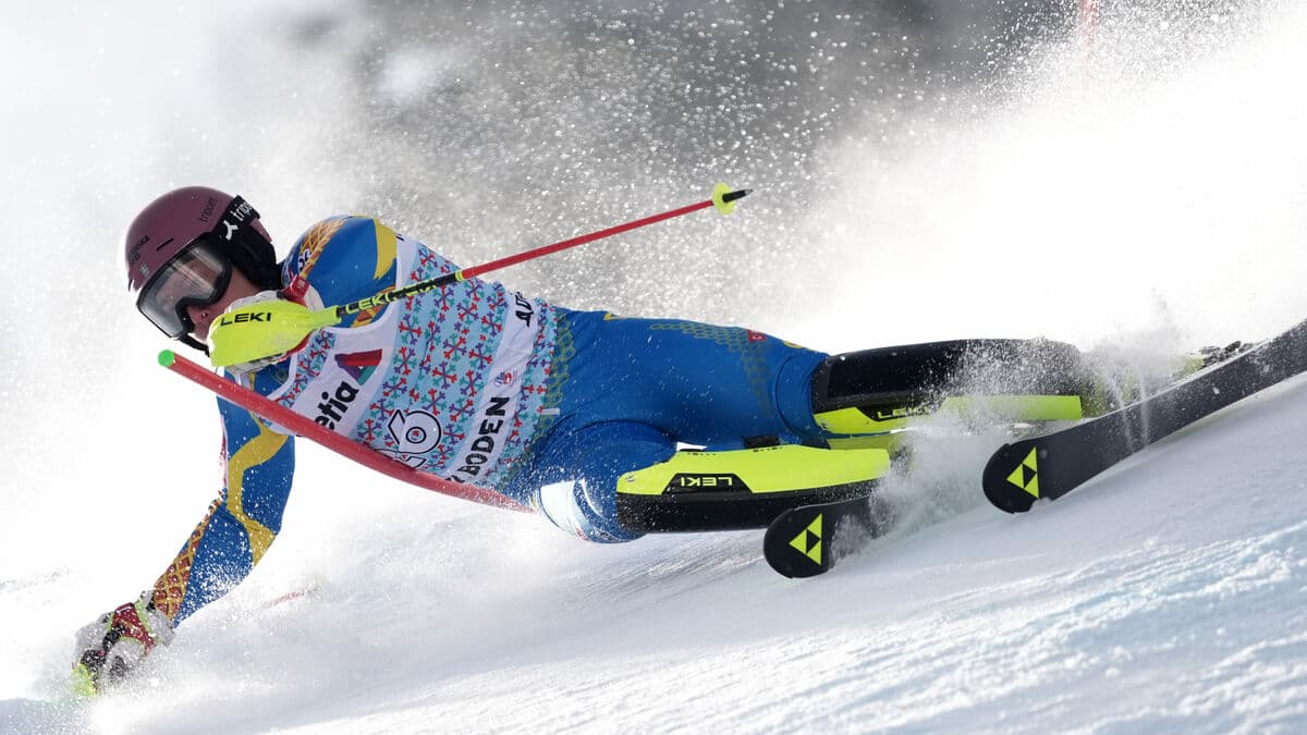 Olympics far away as Kristoffer Jakobsen crashes out for fourth time