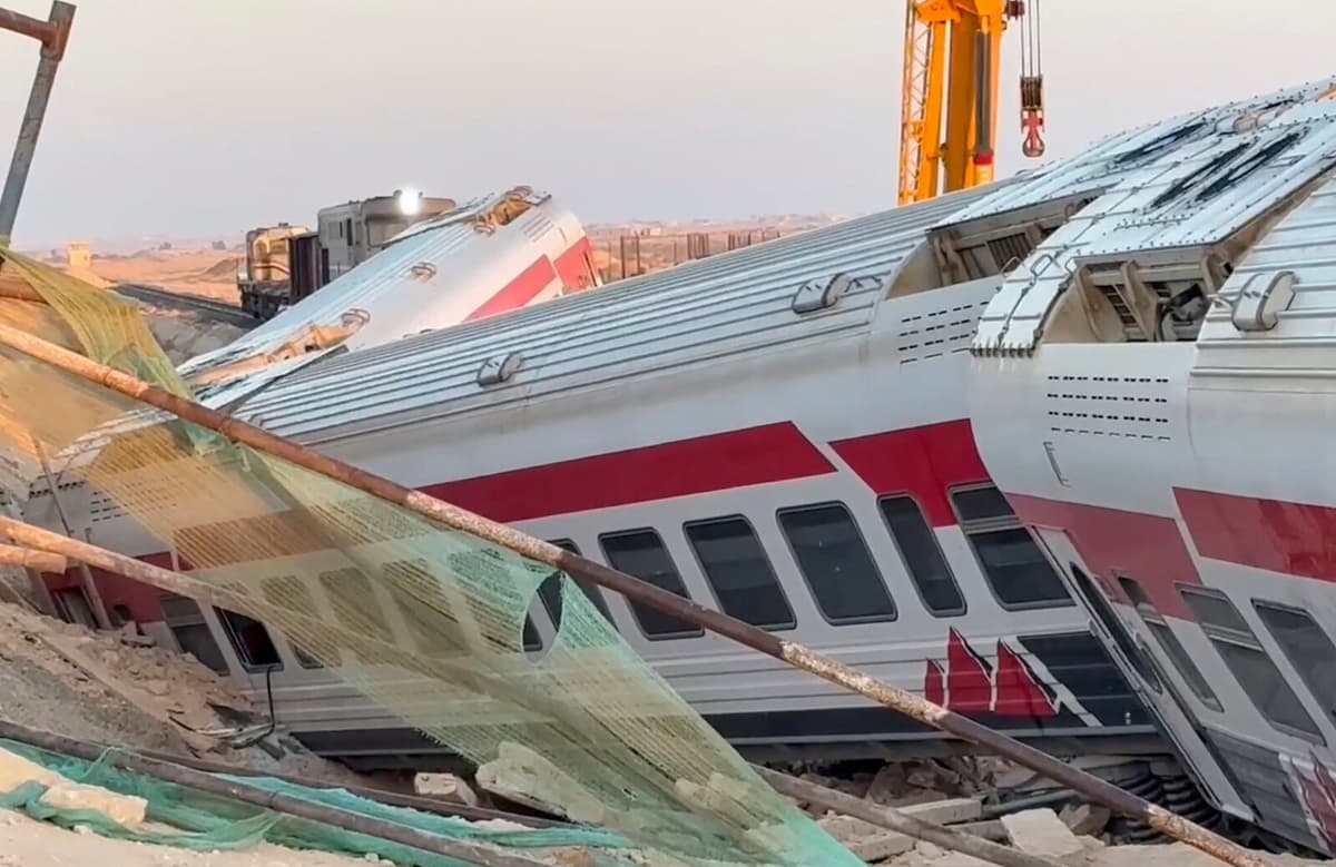 Egypt Train Derailment: Over 90 Injured, 3 Dead