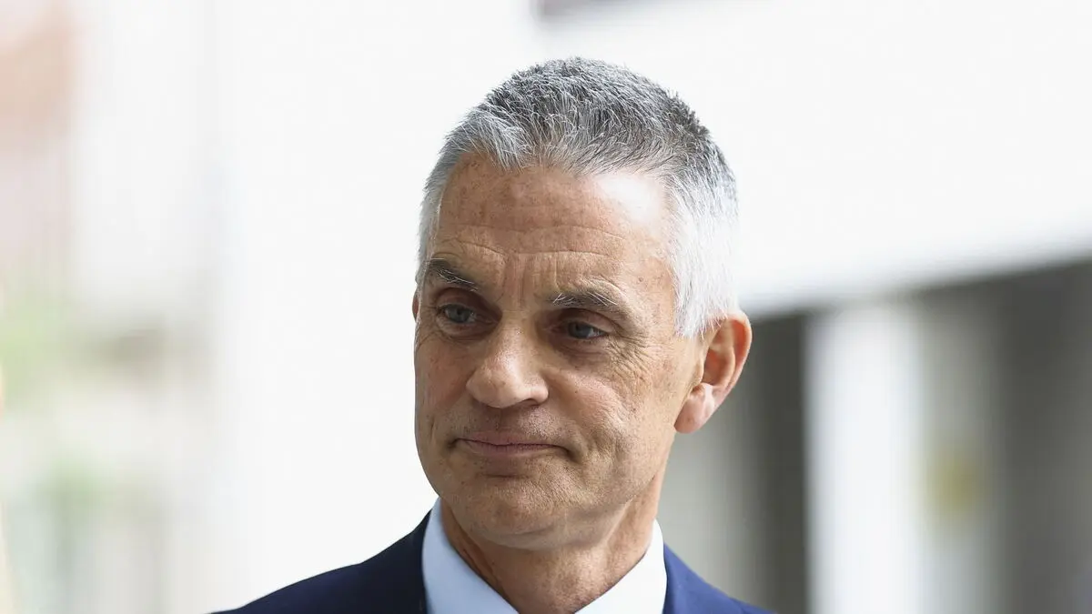 BBC bosses resign after criticism of Trump clip