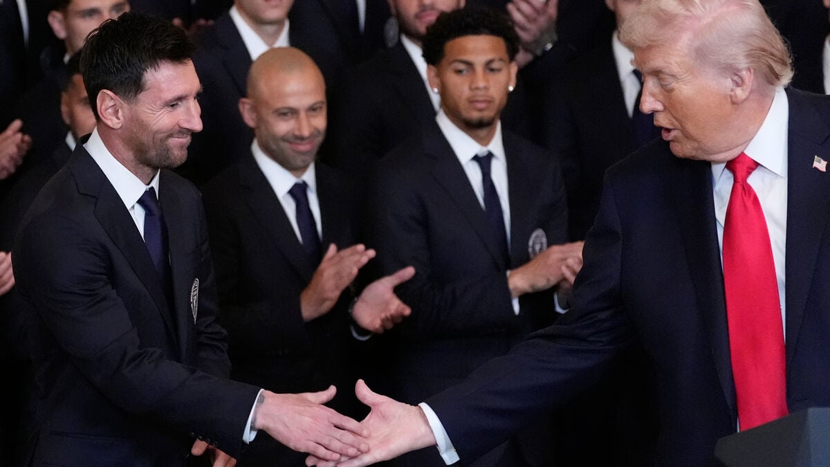 Trump welcomes Lionel Messi to the White House