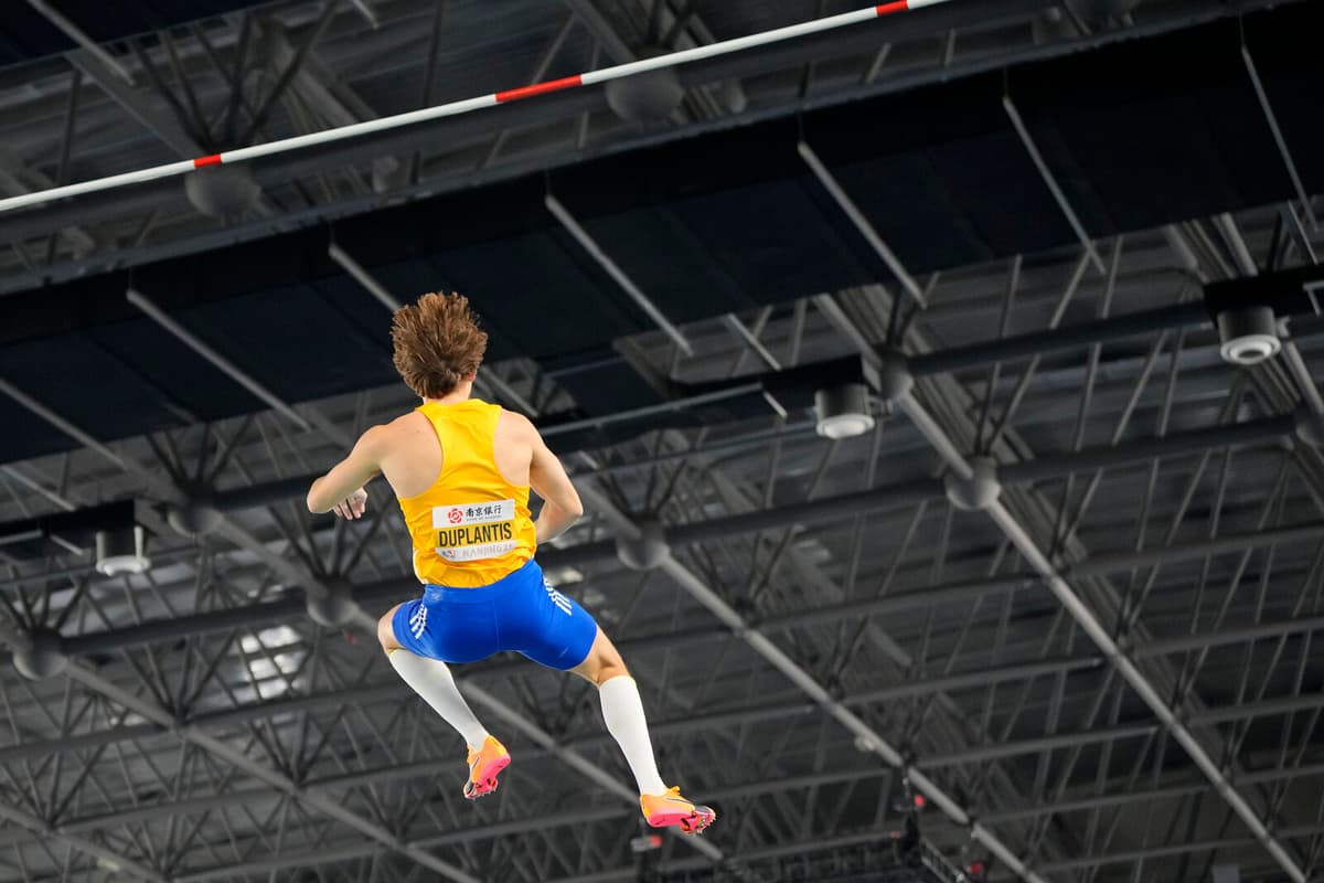 Duplantis Wins Diamond League Opener in Xiamen at 5.92 Meters