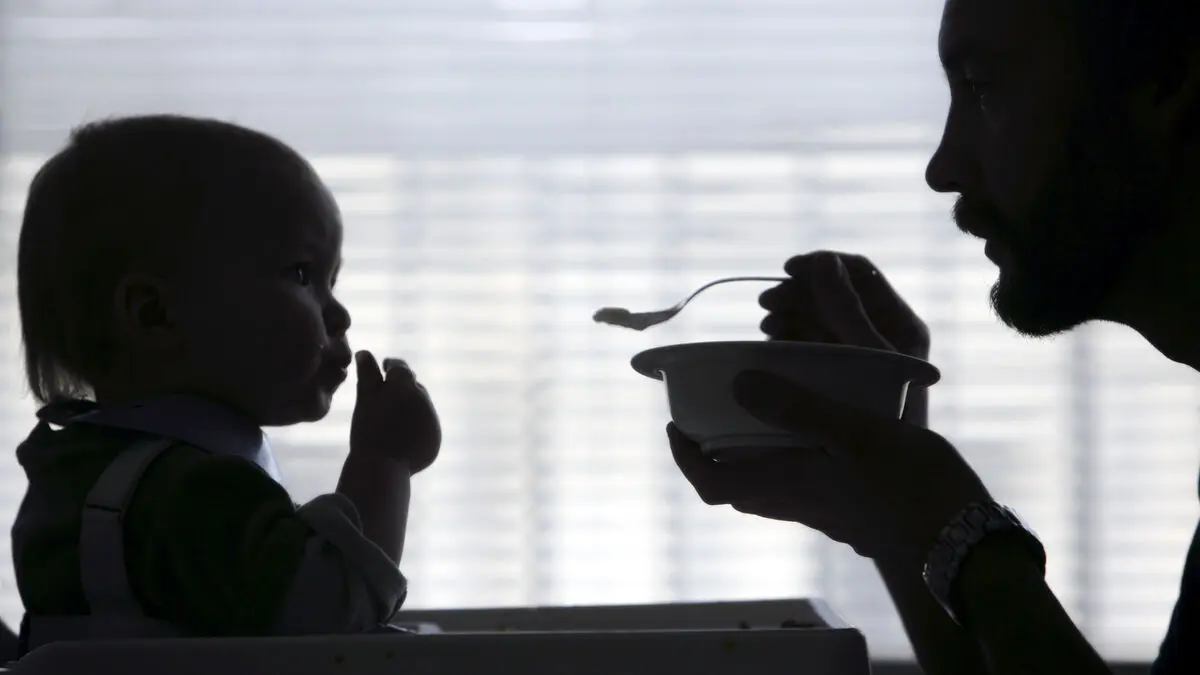 Man arrested - suspected of poisoning baby food