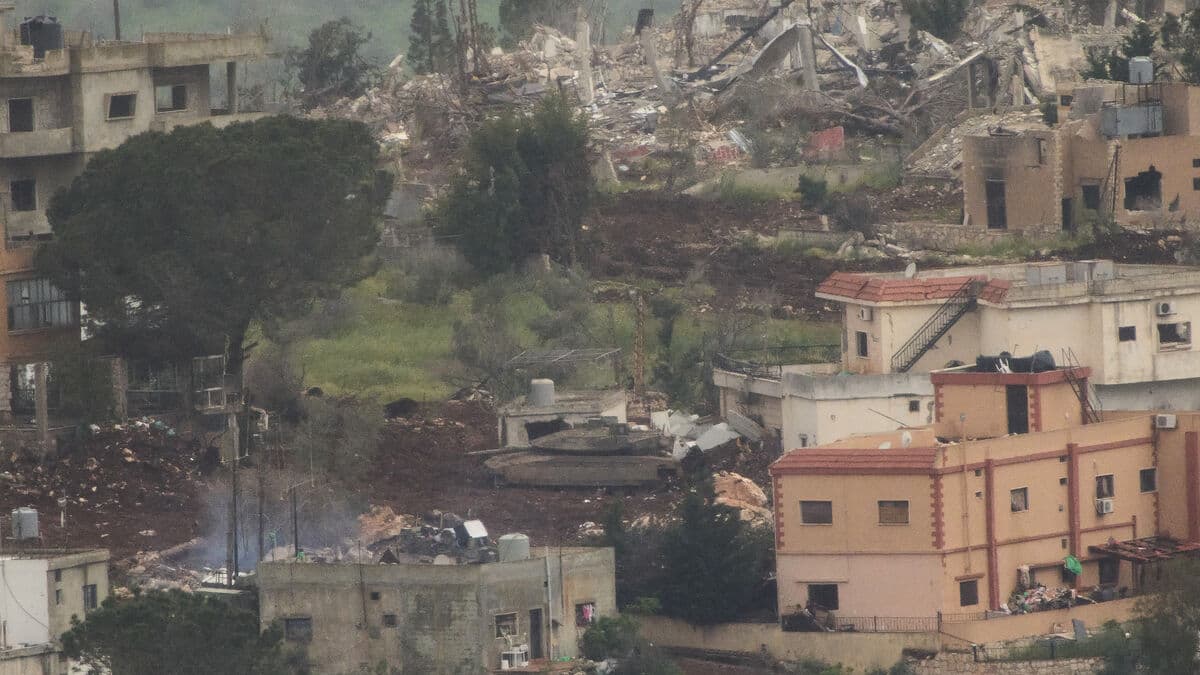New Israeli airstrikes in Lebanon kill at least four