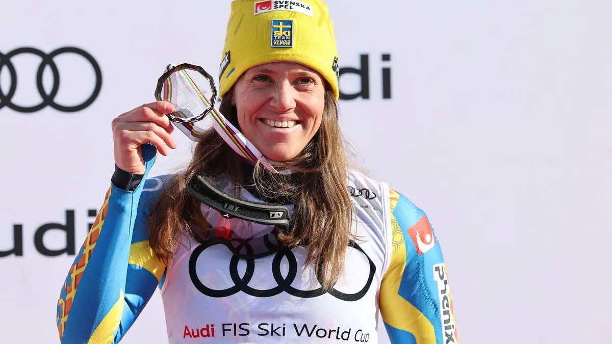 Alpine skiers may get their own sponsors on their suits