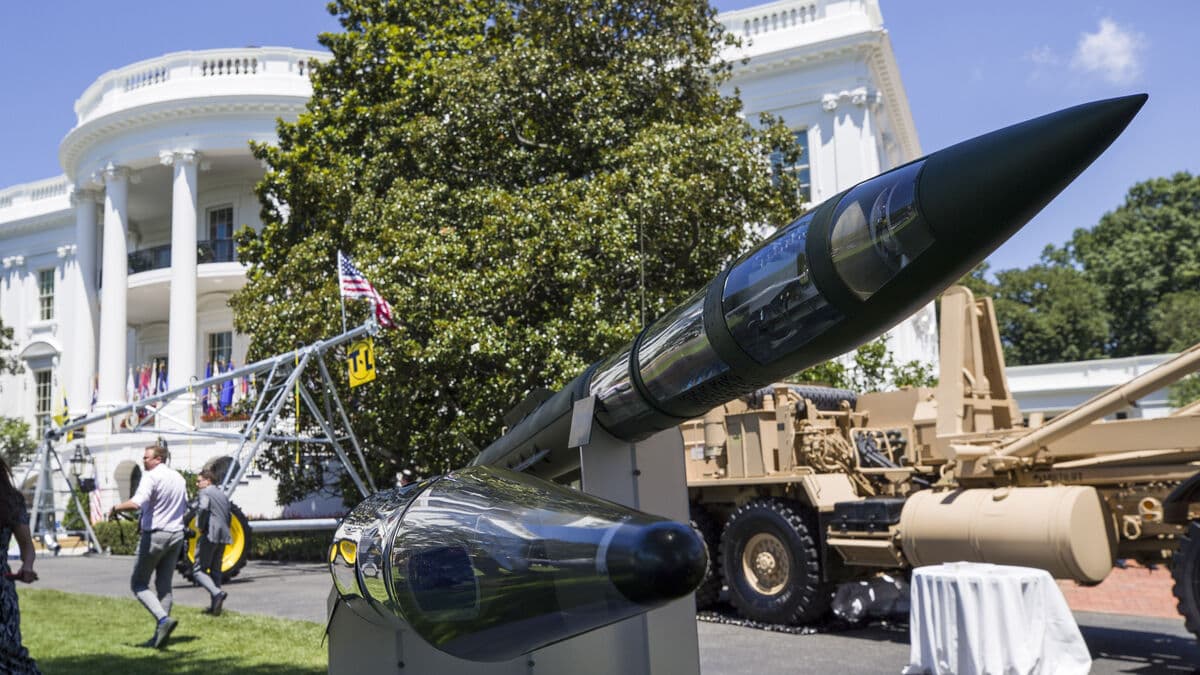 Sources: US THAAD missile stocks are running low, CNN says