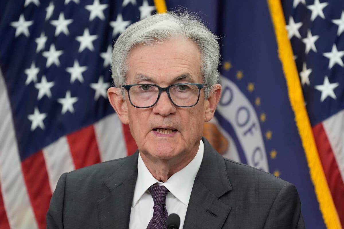 Powell Signals Potential Interest Rate Cut Amid Economic Uncertainty