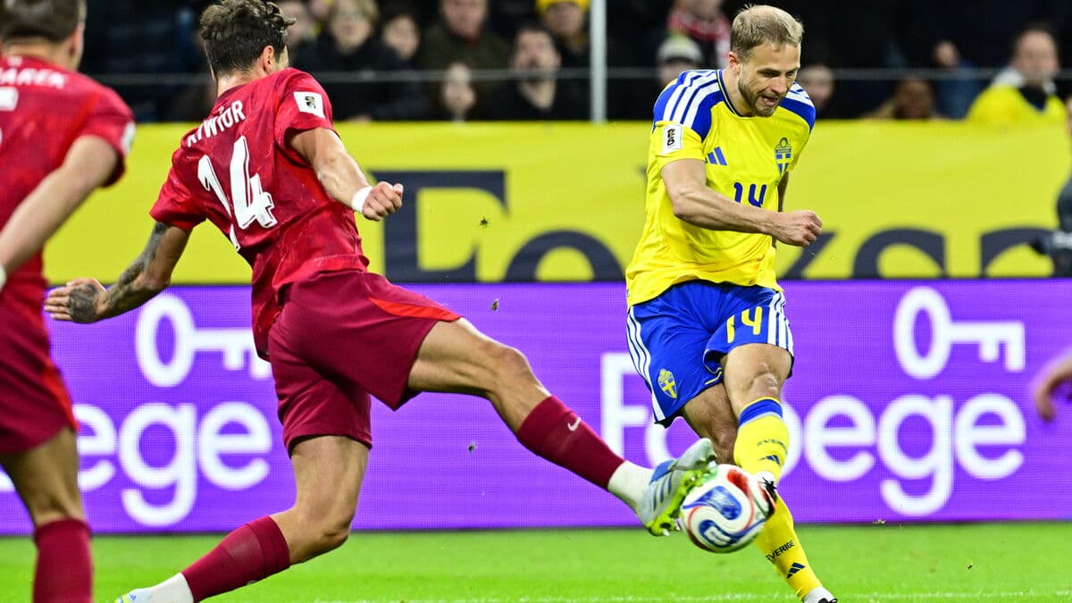 World Cup qualifying hero Gustav Lundgren injured, Gais coach says he is suffering with him