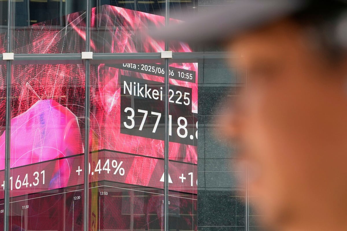 Asian Stock Markets Rise Ahead of US-China Trade Talks