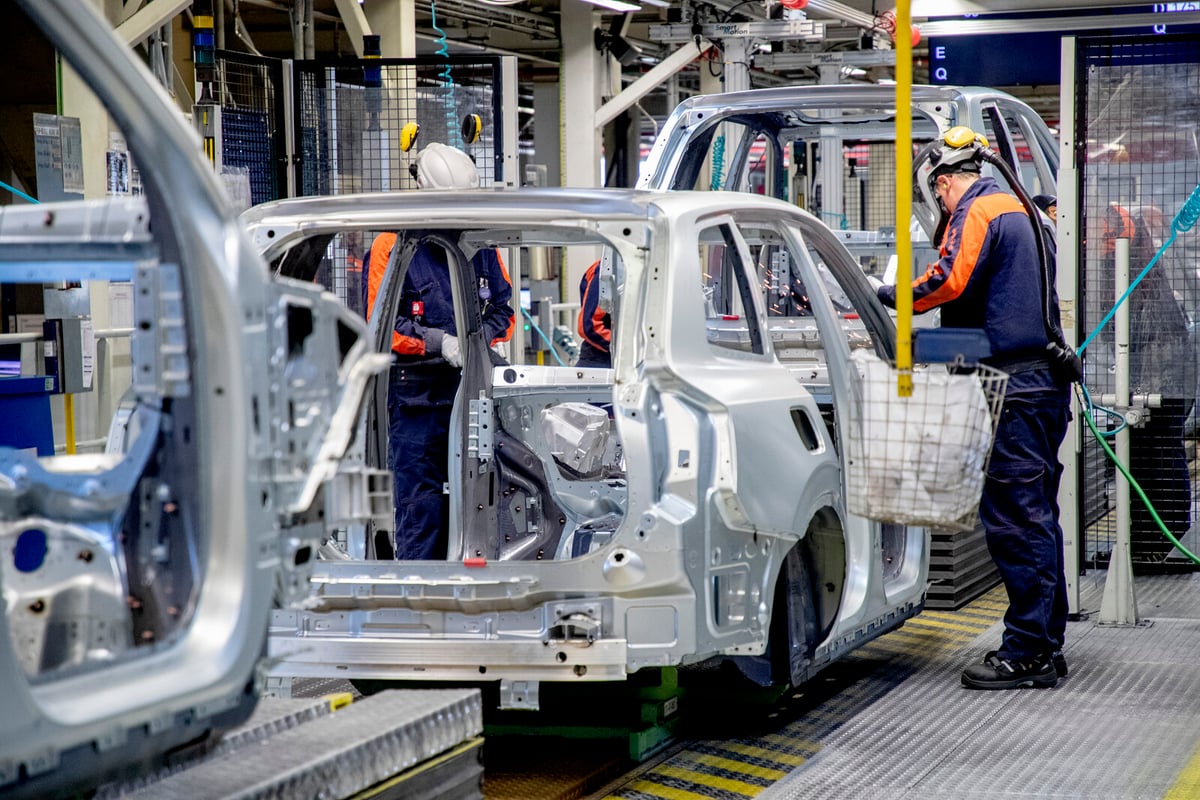 Volvo Union Reports Growing Anxiety Amid Staff Reduction Plans