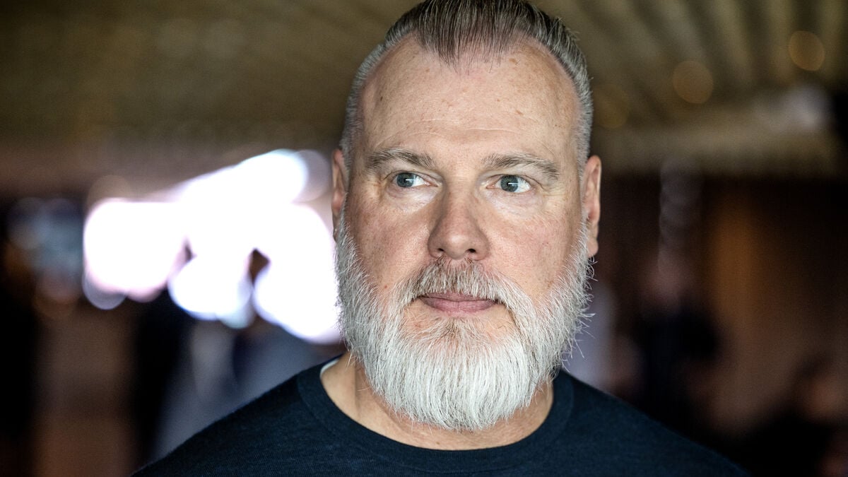 Rikard Grönborg Opens Up About Daughter’s Illness and His Return to Tre Kronor