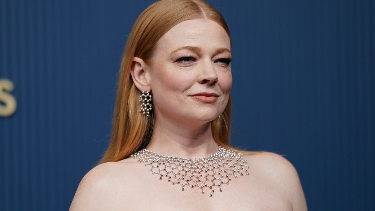 HBO to Remake Hitchcock’s The Birds as a Series Starring Sarah Snook