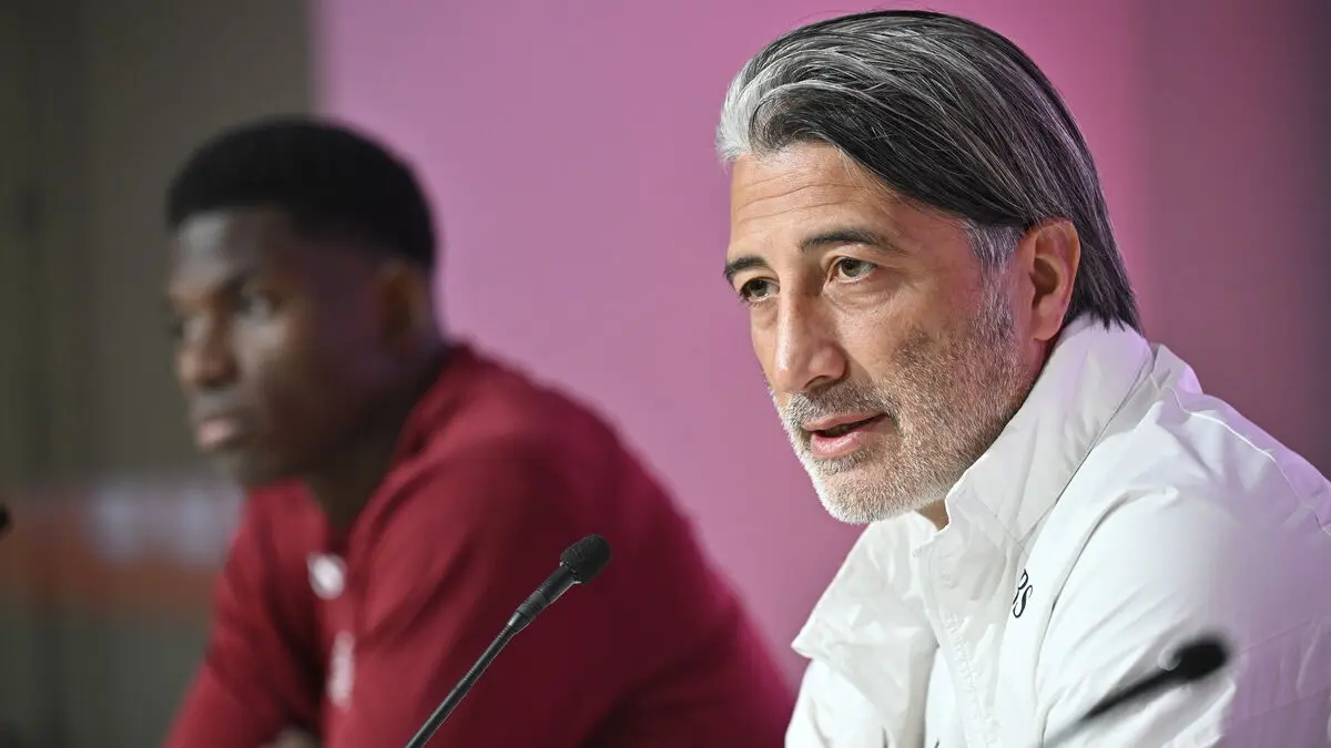 Tablecloths for World Cup party – “It’s in our hands”