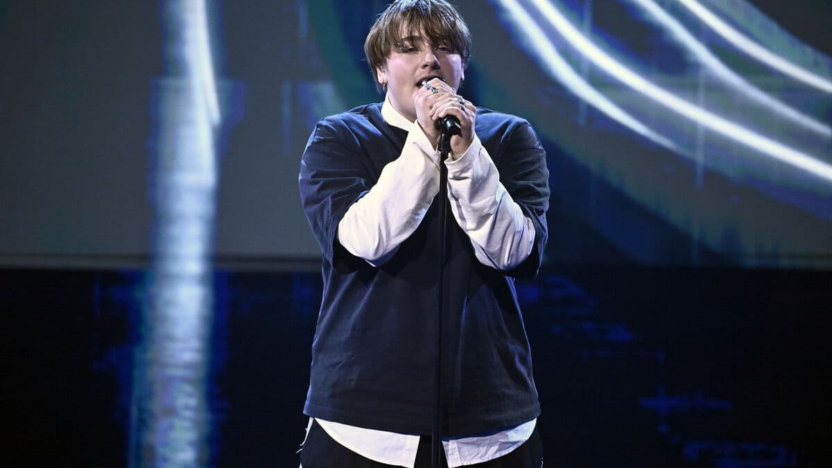 No winning song in the "Idol" finale