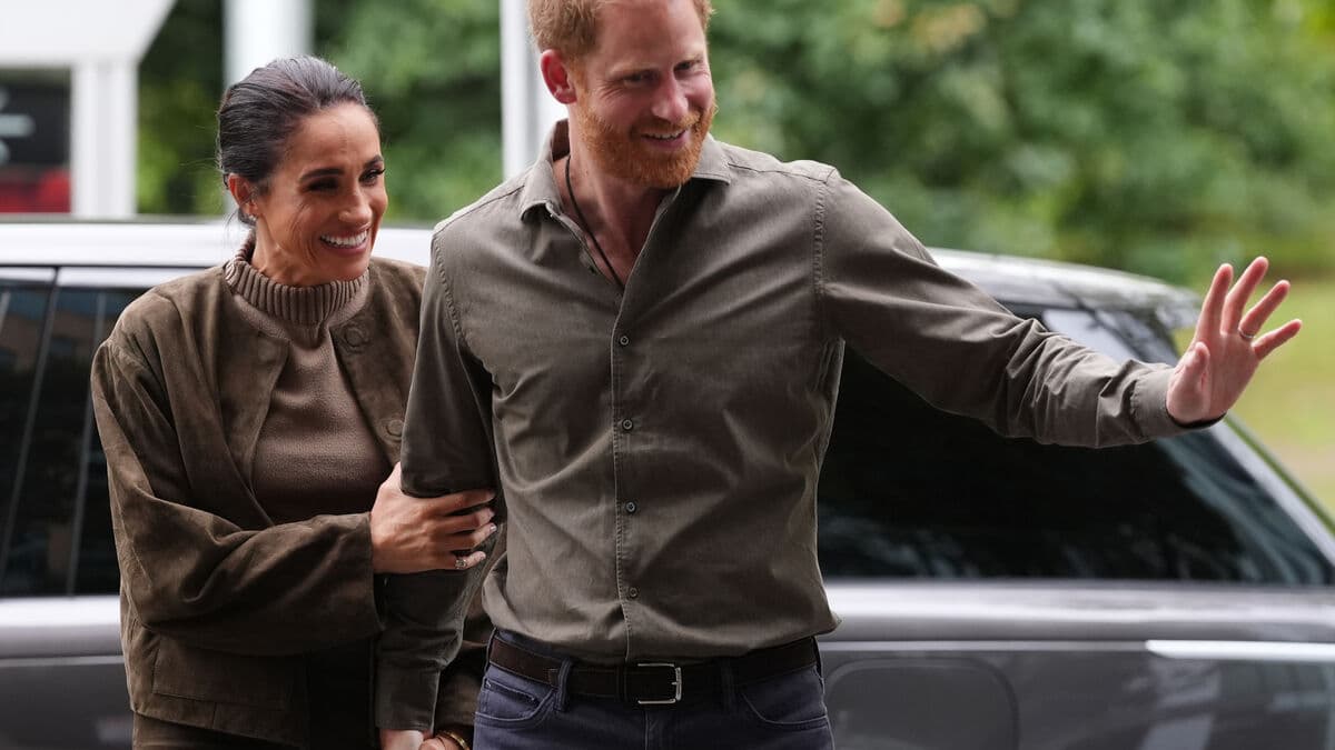 King Charles says Harry and Meghan will have no official royal duties