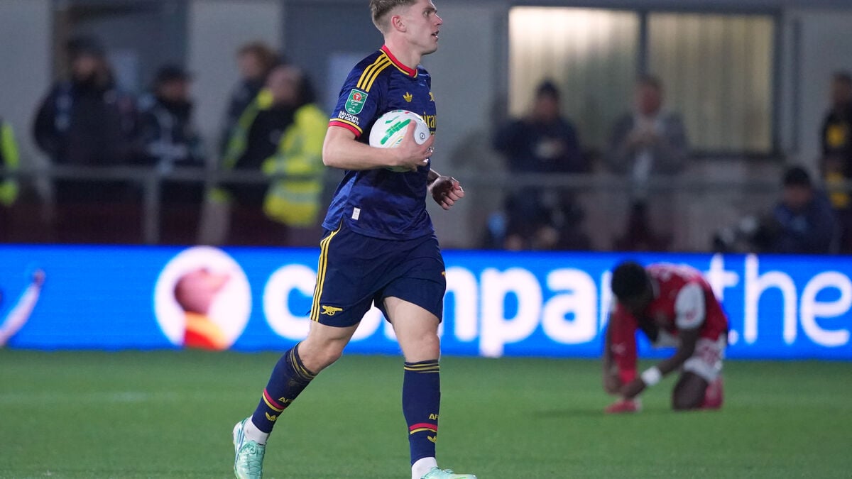 Drone delays Arsenal’s League Cup match as Viktor Gyökeres scores first goal of the season