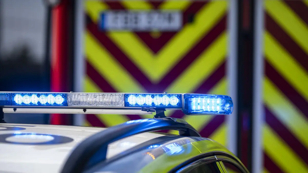 Man suffers life-threatening injuries in head-on collision between car and truck outside Norrköping