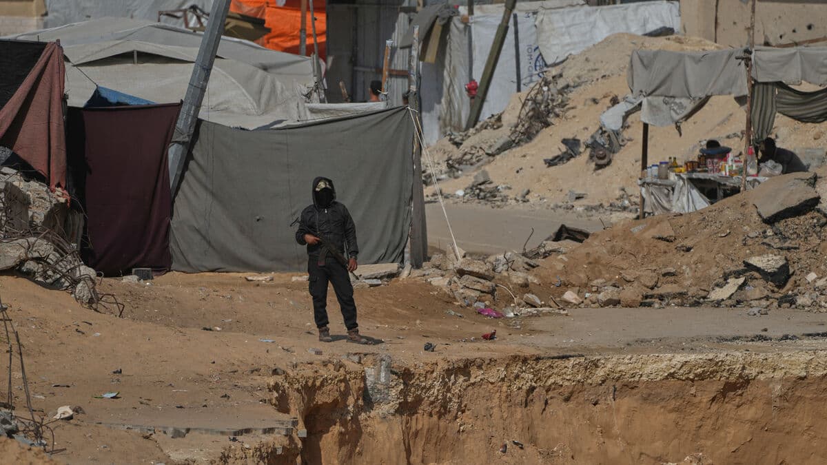 Hamas Accused of Abusing Power Amid Gaza Ceasefire